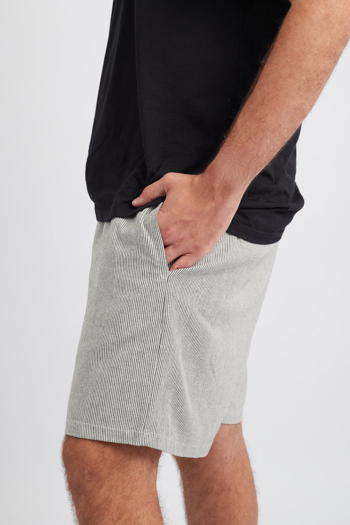 Short Confy Linen